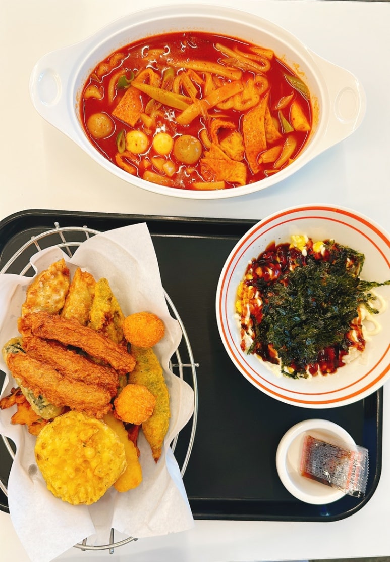 엠제트세대떡볶이/치킨 이미지