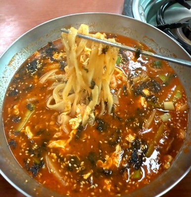 독도얼큰이냉면 이미지