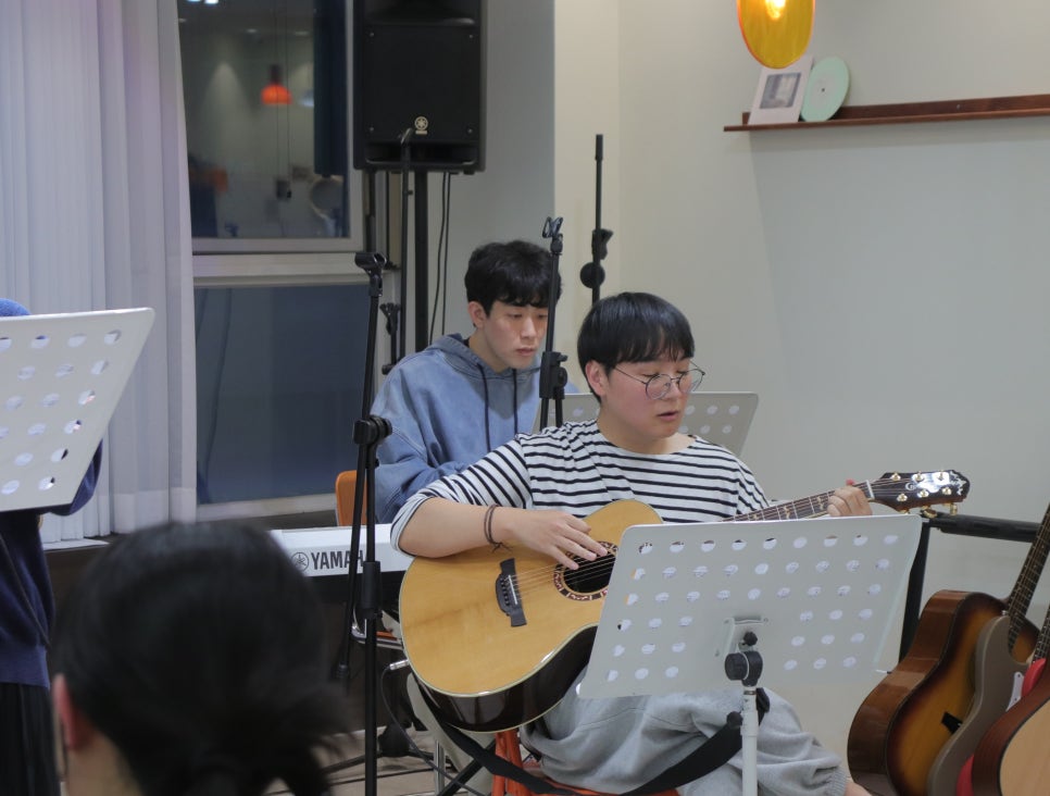 플레이어쿠스틱기타학원 이미지