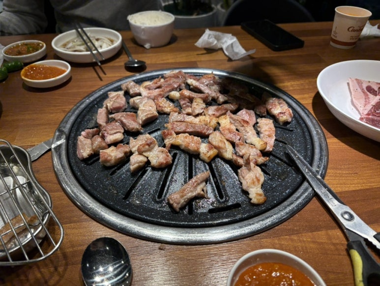 고기싸롱화성 이미지