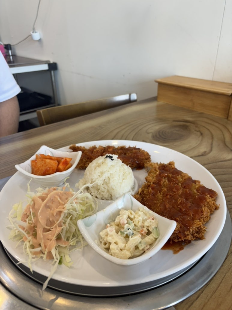 곰배령닭갈비돈냉면 이미지