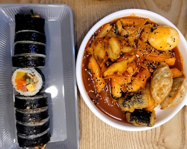 쏭김밥 이미지