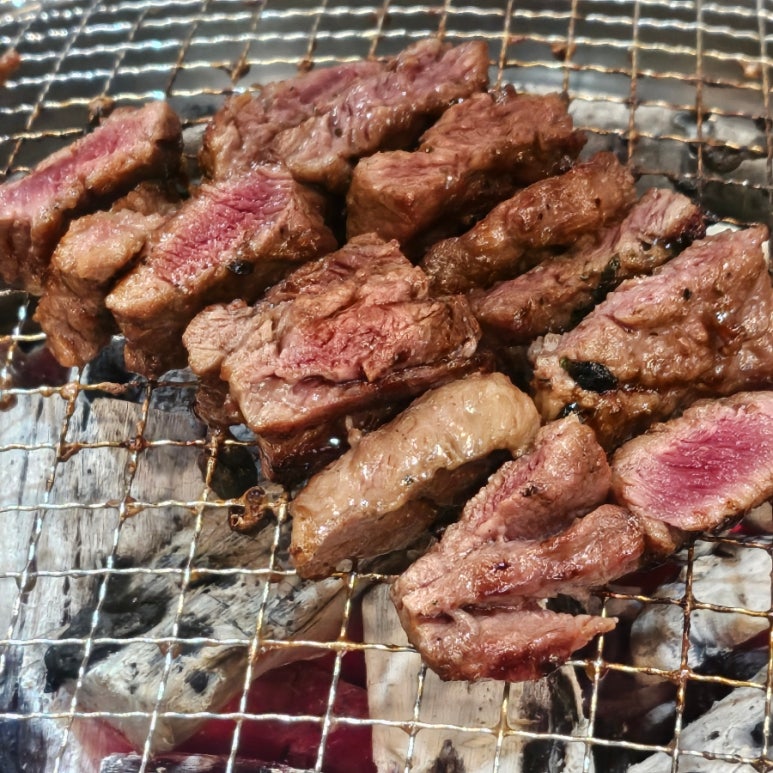 백년식당화로구이 이미지