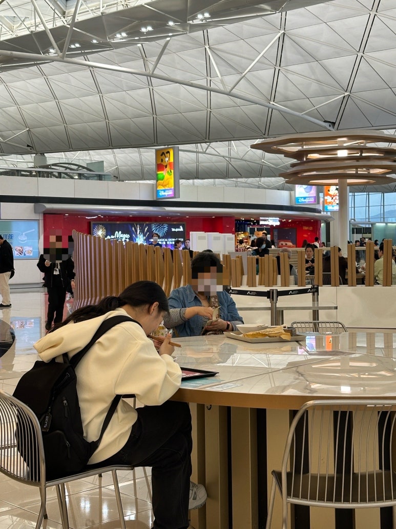 홍콩Street치킨 이미지