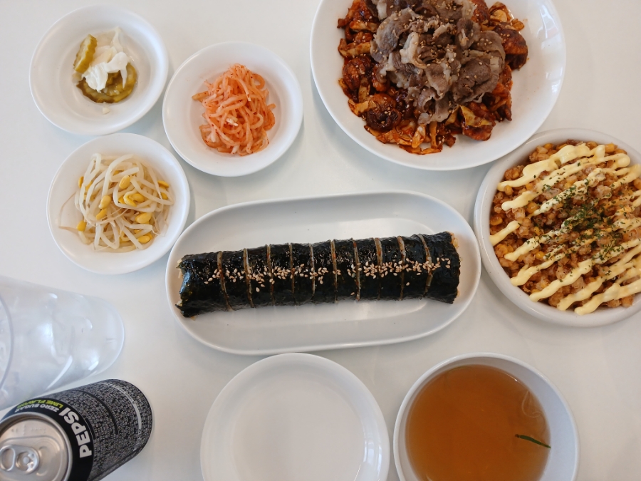 시월김밥 이미지