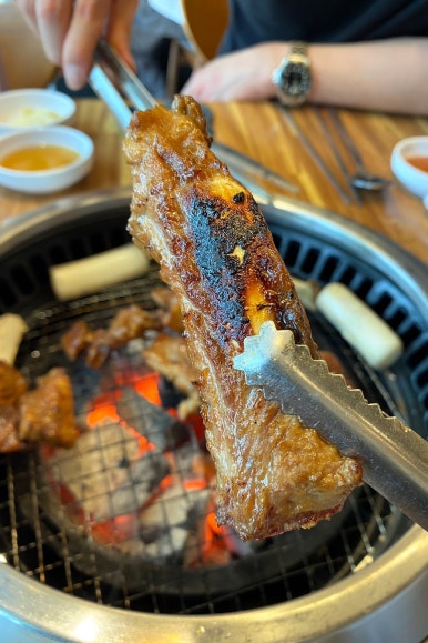 솔가숯불갈비포항 이미지