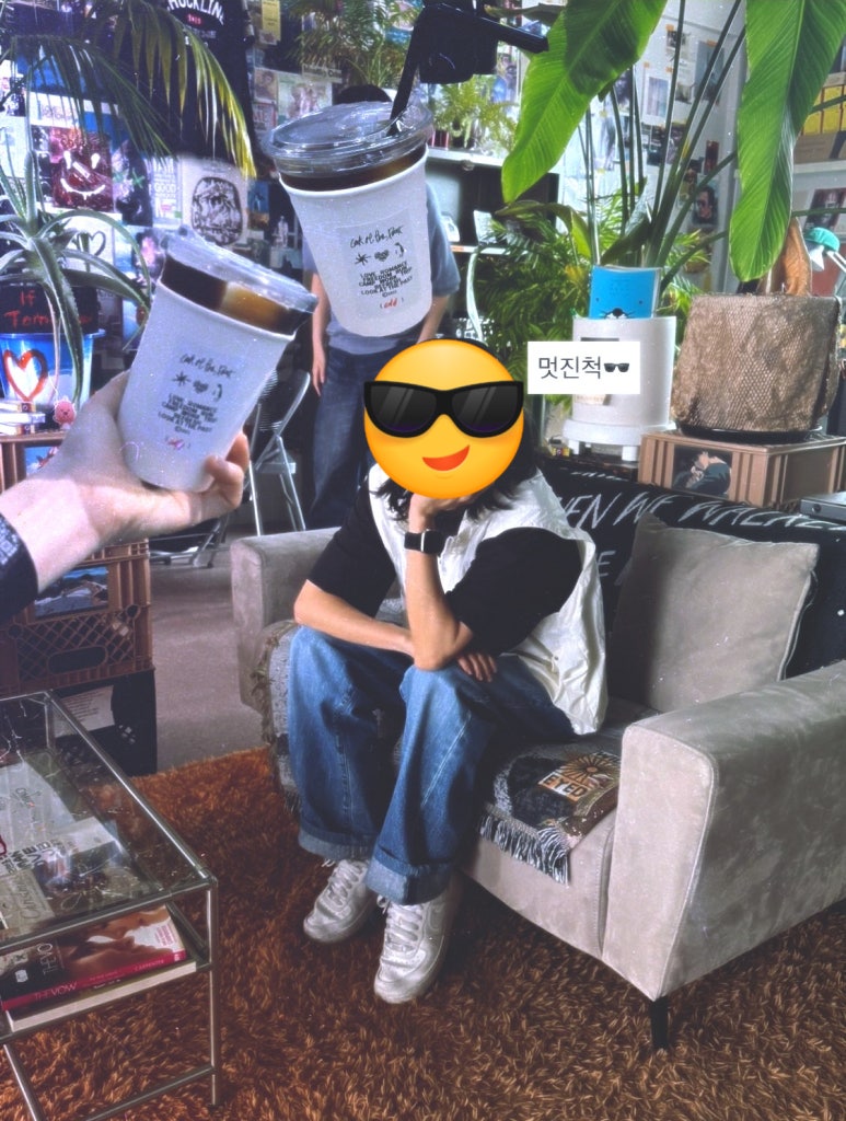 룩앳더패스트 이미지