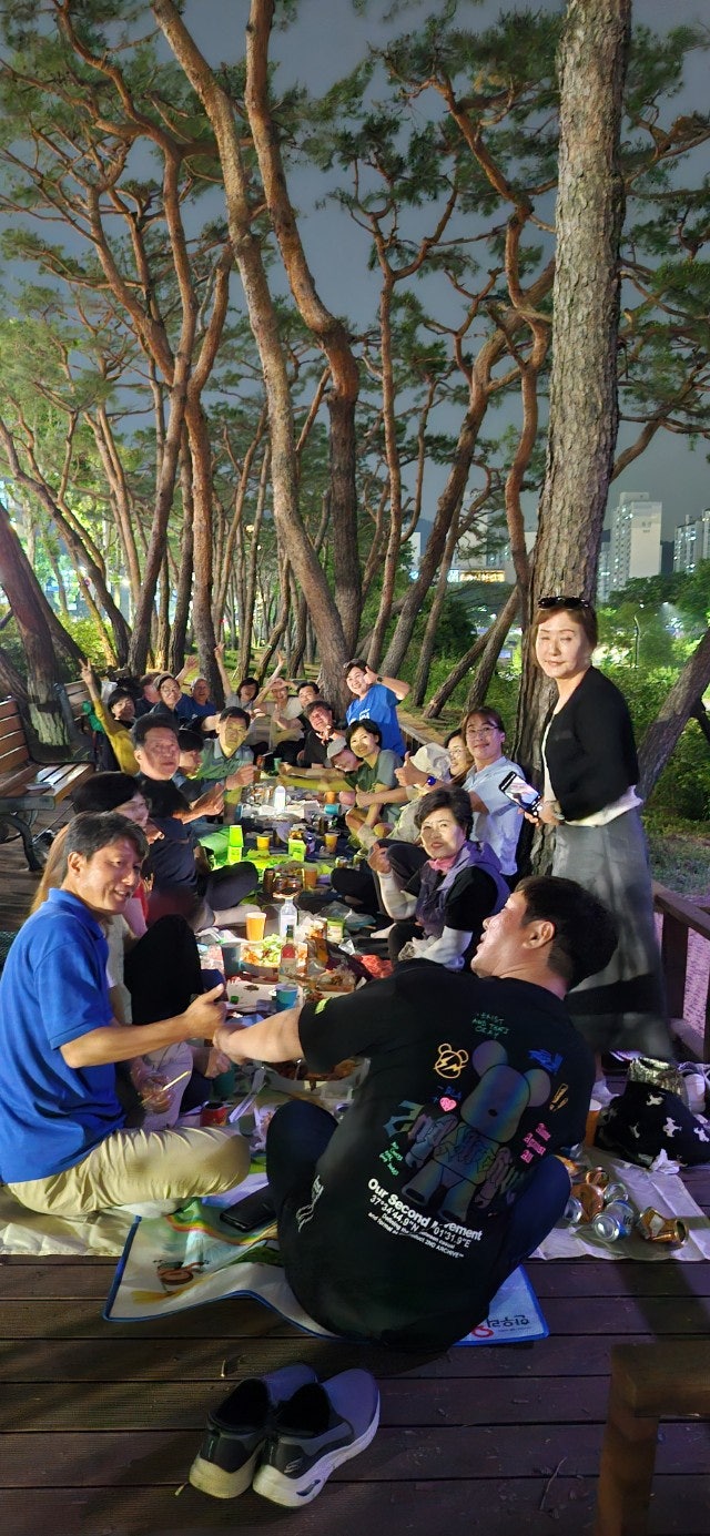 달빛아래 맥주한잔 이미지