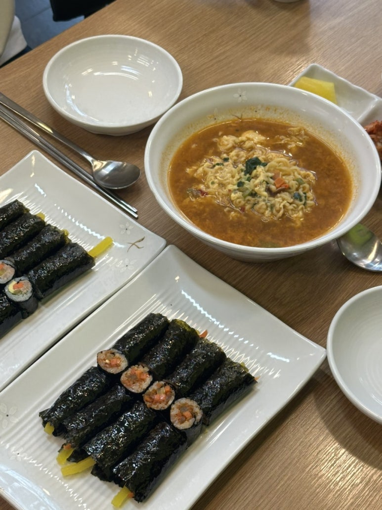 땡큐꼬마김밥 광교도청점 사진 6