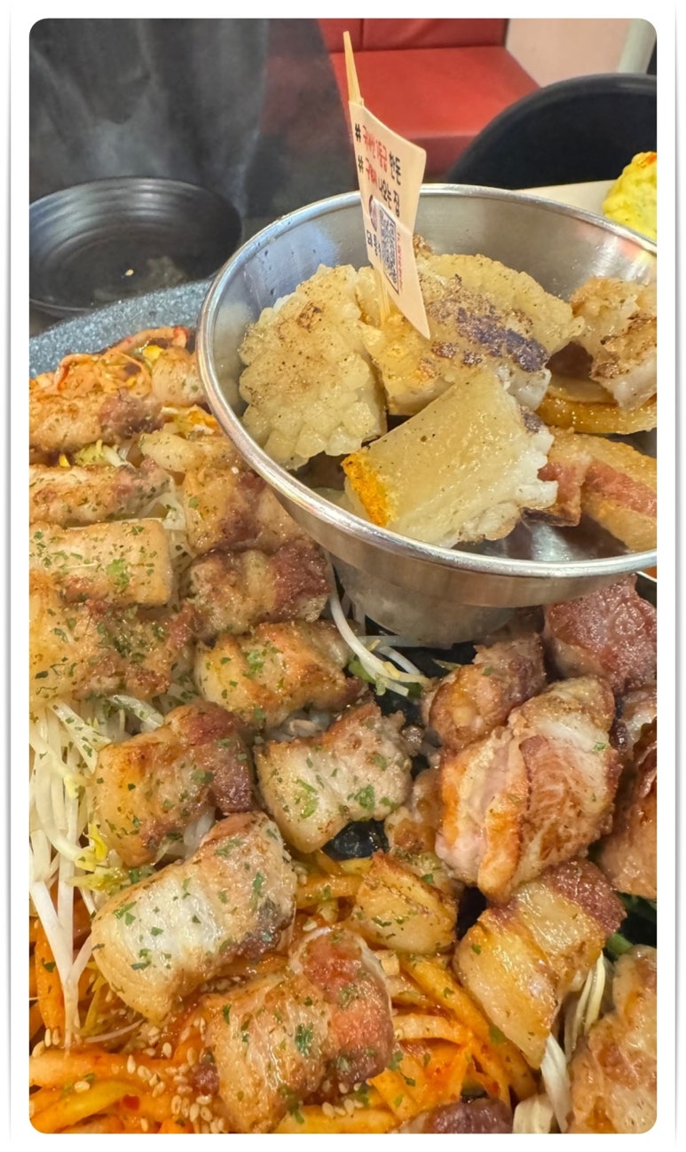 돼통령영통역점 이미지