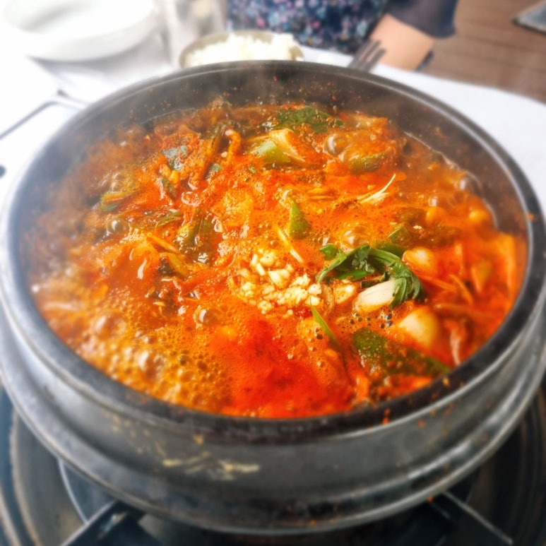향교그릇집 이미지