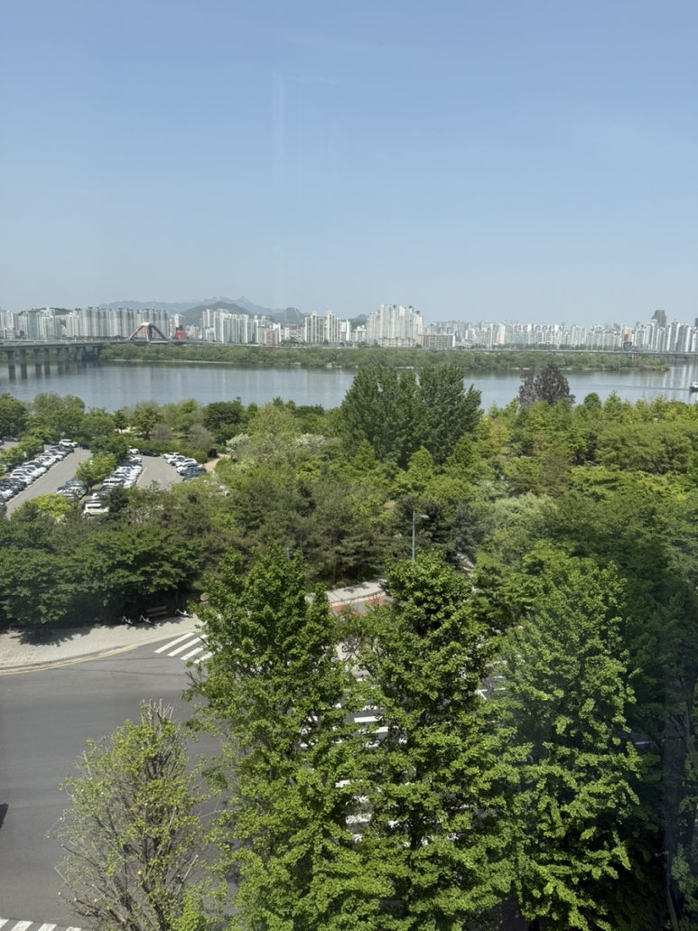 뚜레쥬르 여의서로점 이미지