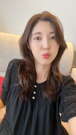 살롱드우기 이미지