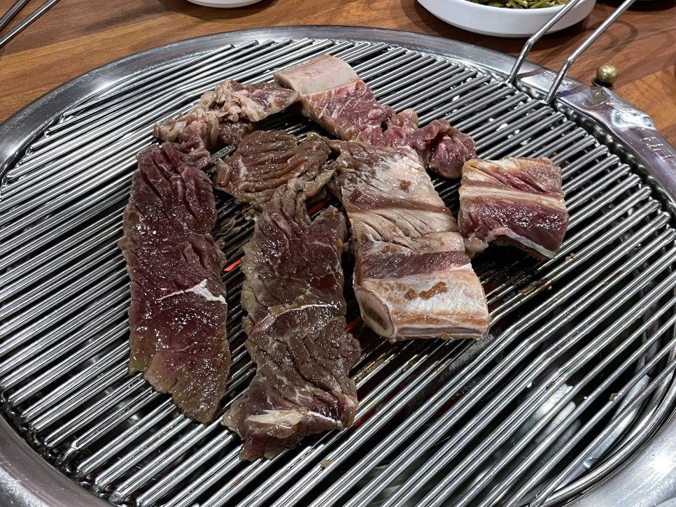 돈단지석쇠구이 이미지