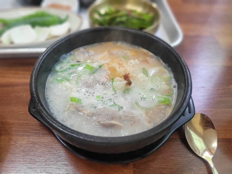 옥이국밥 이미지
