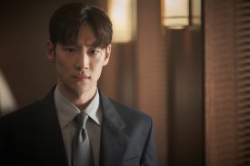 참치전쟁 이미지