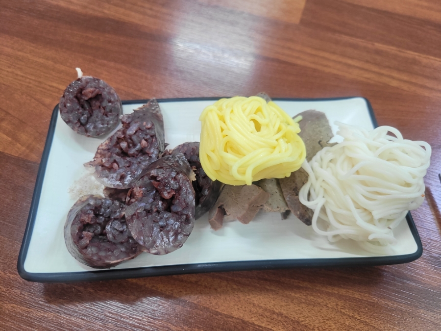 옥이국밥 이미지