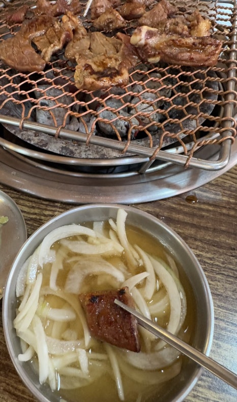 곰보숯불갈비 이미지