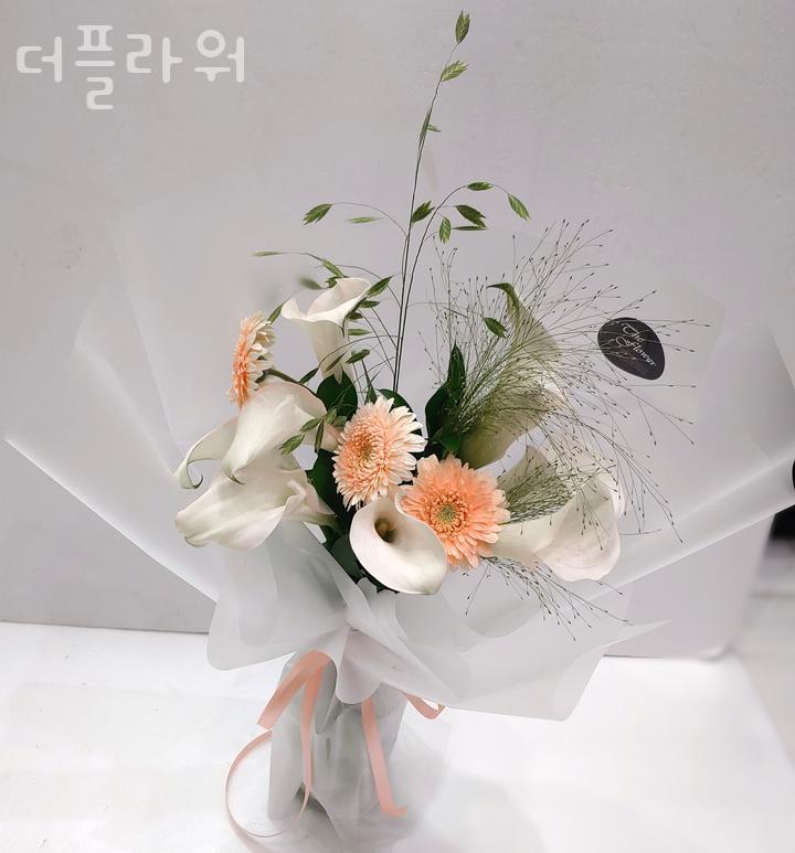 더플라워 이미지