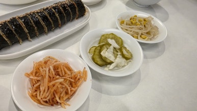 시월김밥 이미지