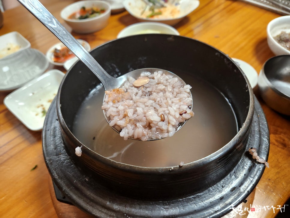 가마솥백숙 이미지