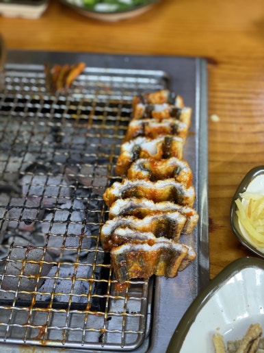 명가민물장어참숯불즉석구이 이미지