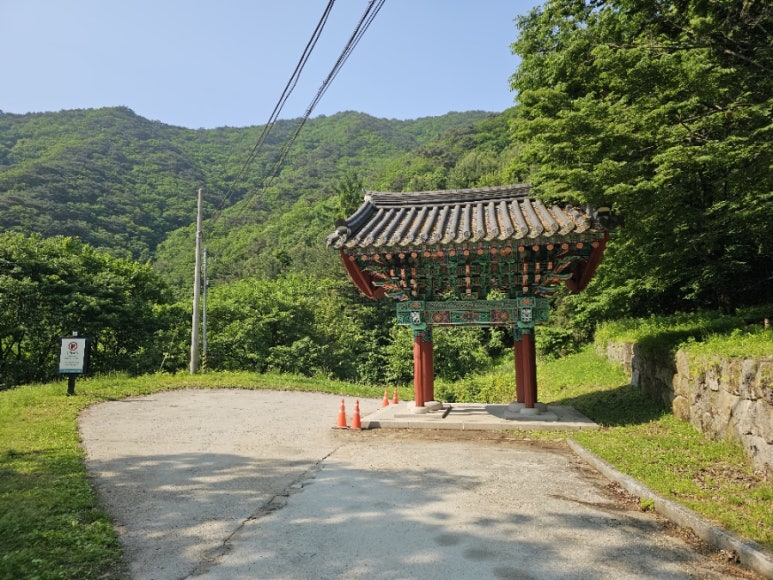 소백산국립공원 초암탐방지원센터 이미지