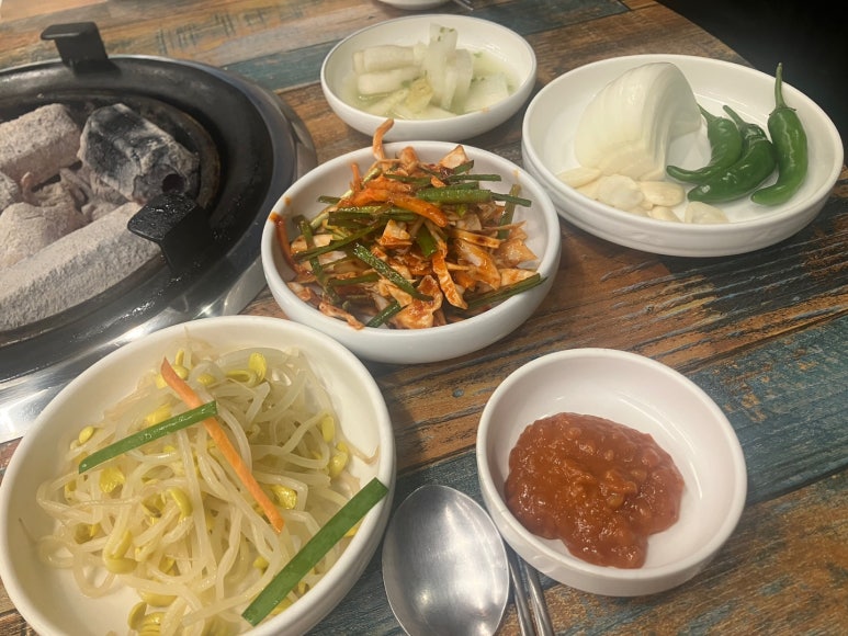 참숯닭발구이 이미지