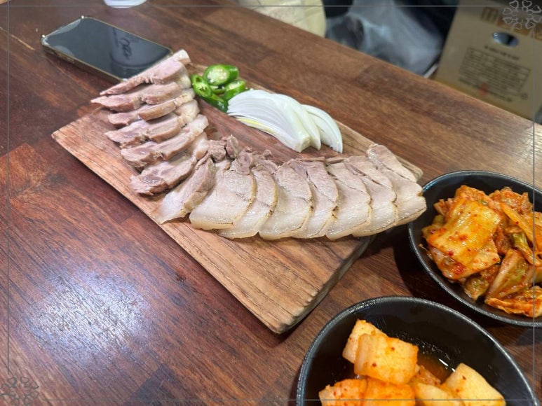 동문시장고기국수금복식당 이미지