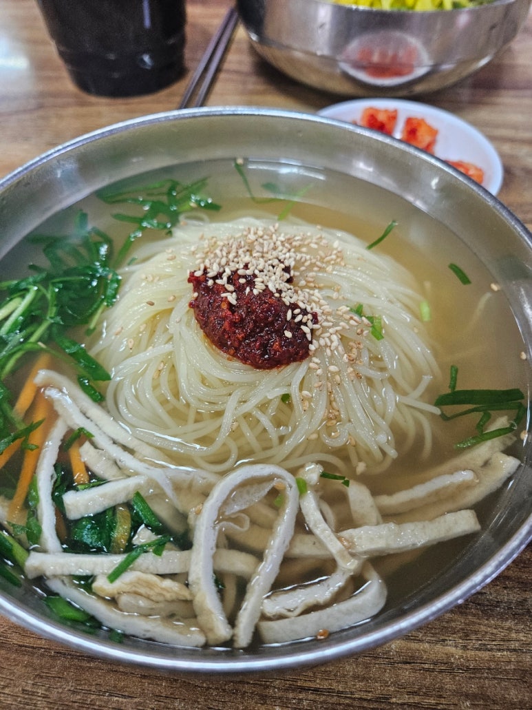 윤가네멸치국수 이미지