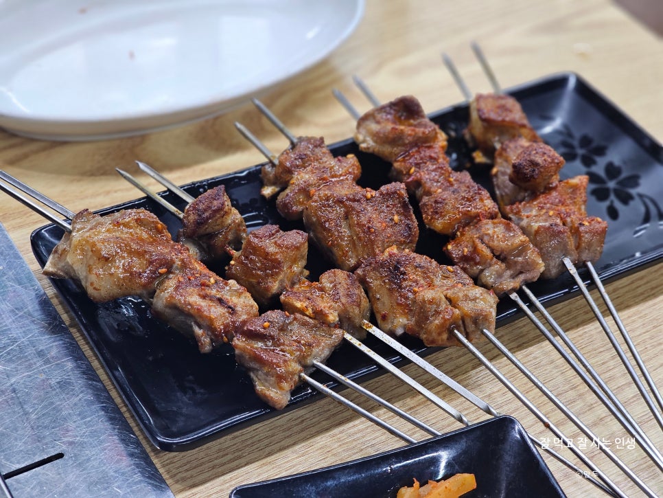 숯집 양꼬치 이미지