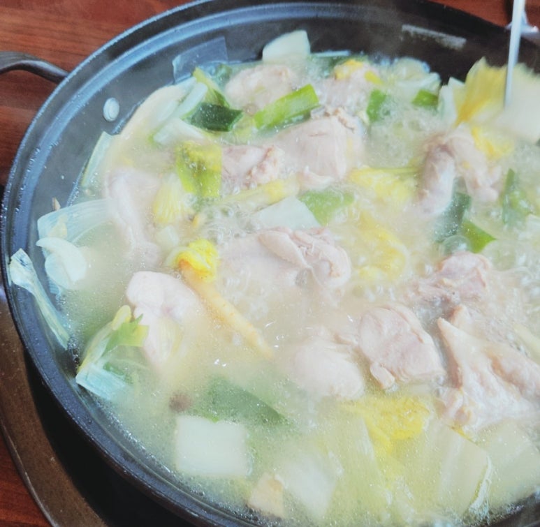닭한마리닭발 이미지