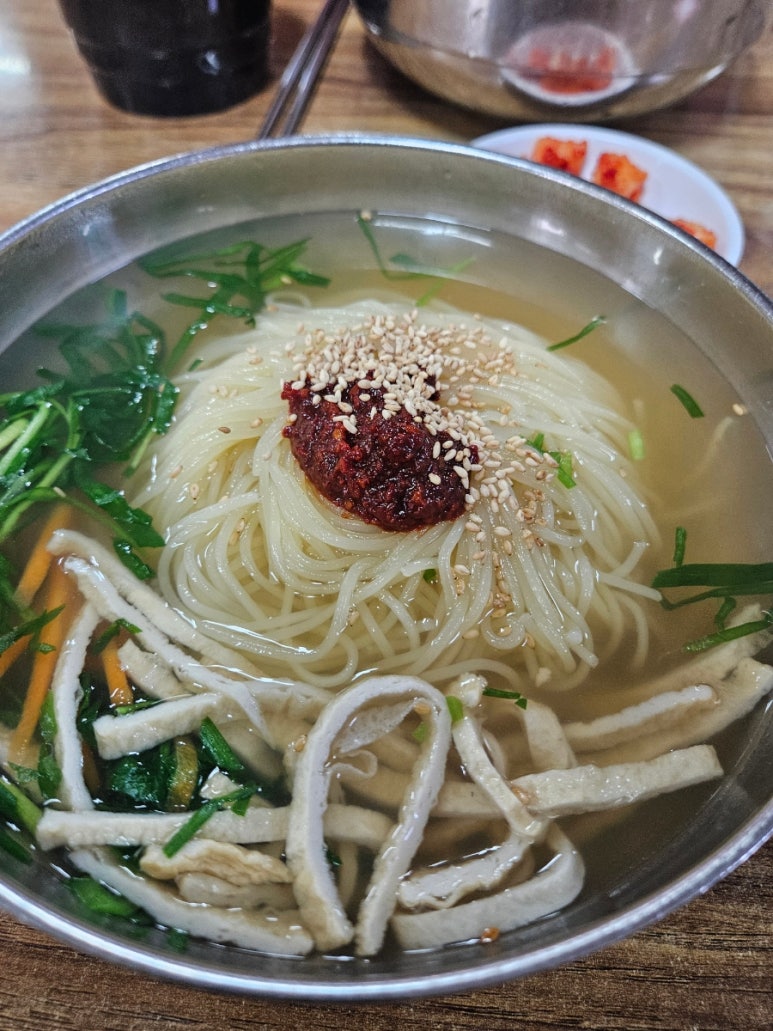 윤가네멸치국수 이미지