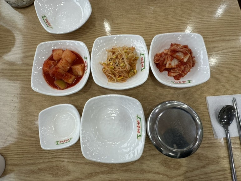 바우네나주곰탕 이미지