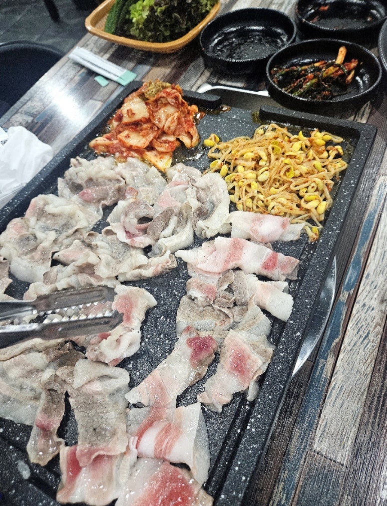 이모네대패삼겹살 이미지