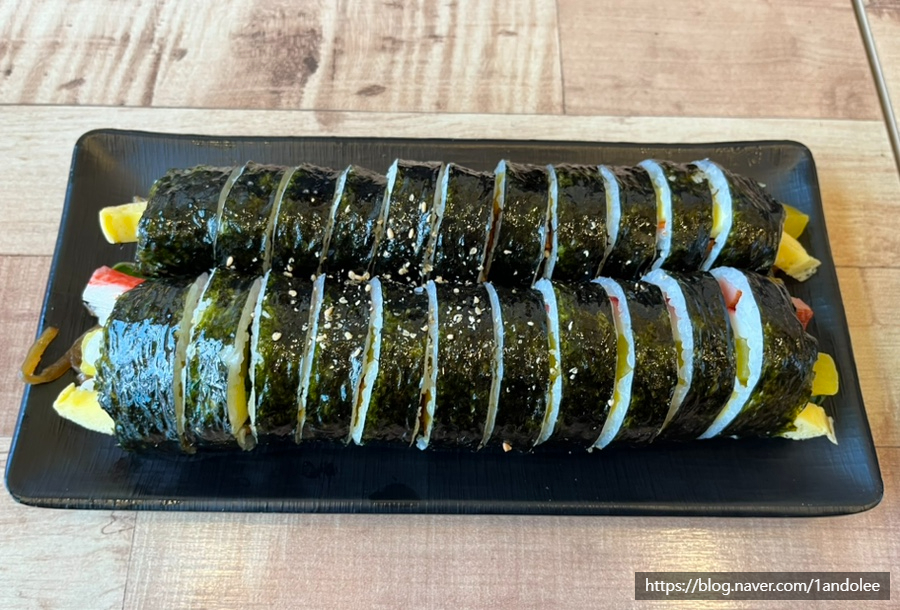 기봉이김밥 이미지