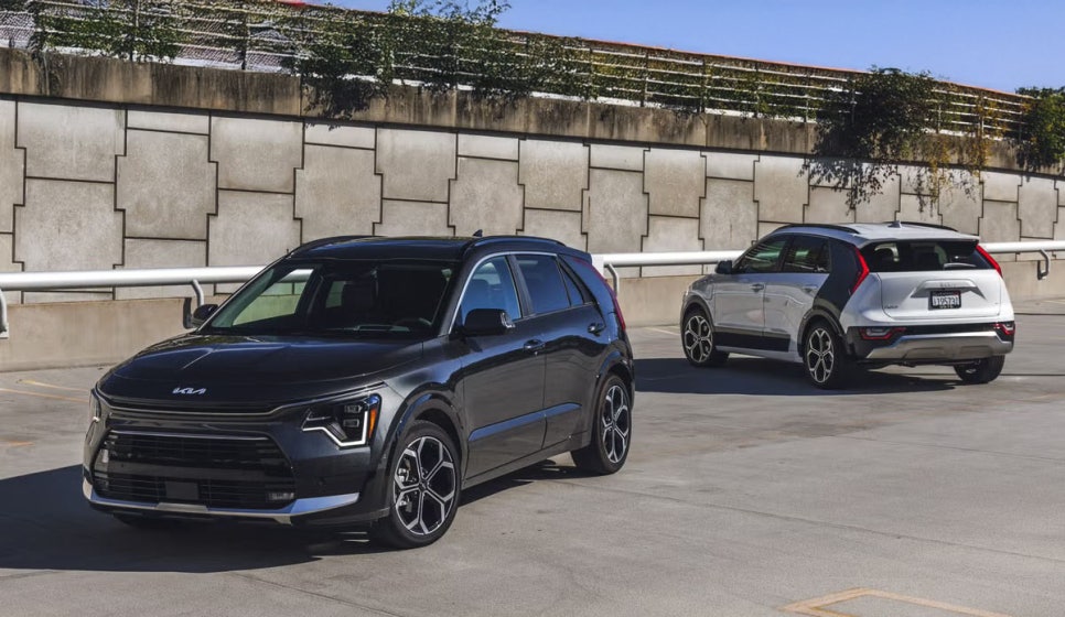 전기차 고민되면 이 차부터, 2025 기아 니로하이브리드 및 PHEV 페이스 리프트는 언제? 이미지 3