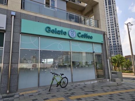 위 카페(weee cafe) 이미지