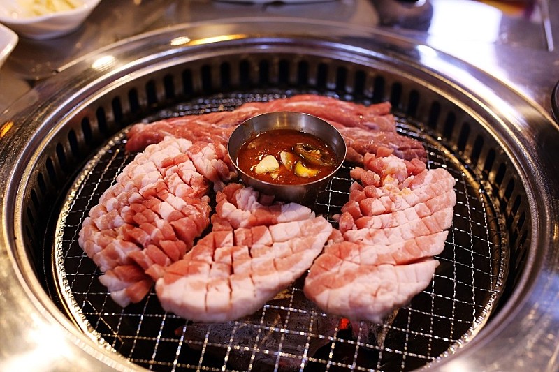 돼지특별시 이미지