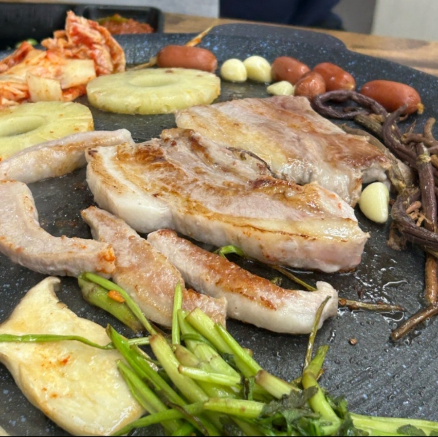 뚜껑이생삼겹 이미지