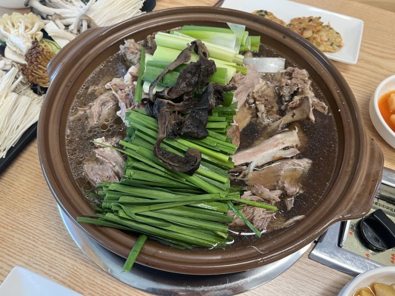 김여사능이버섯백숙 이미지