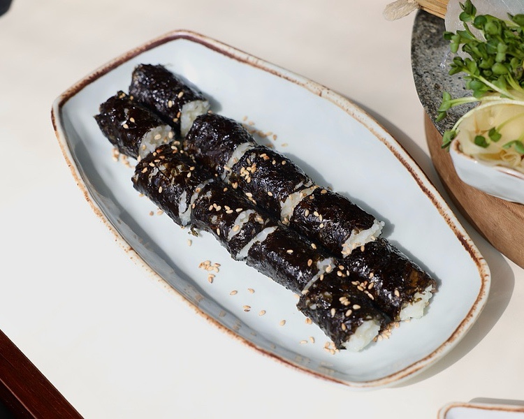 꼬숩 김밥 이미지