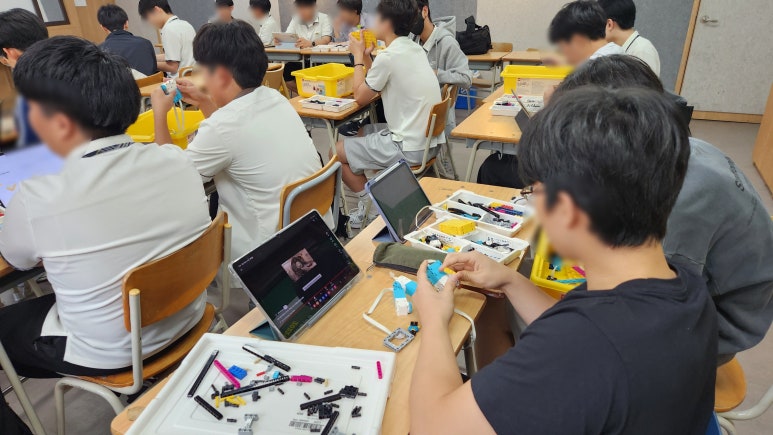 런스팀로봇코딩학원 이미지