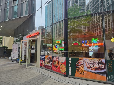 샐러드로우앤트라타 이미지