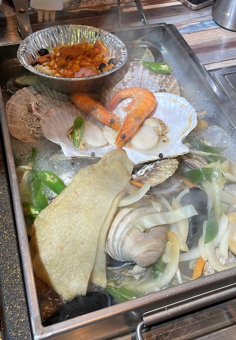 조개맛본돼지 이미지