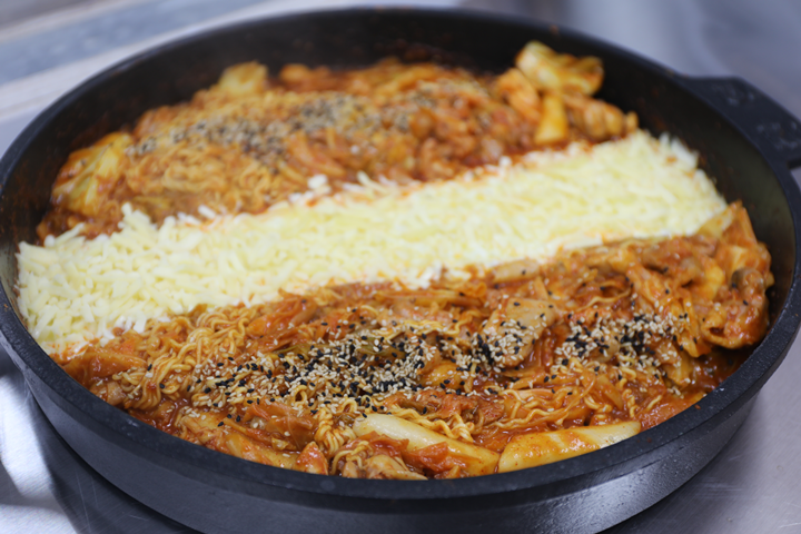정성닭갈비 이미지