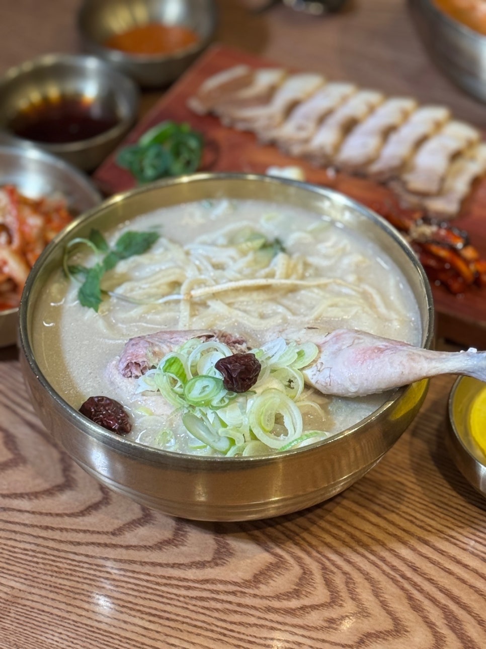 사계절칼국수 이미지