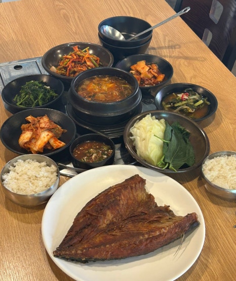 금돼지생고기 이미지
