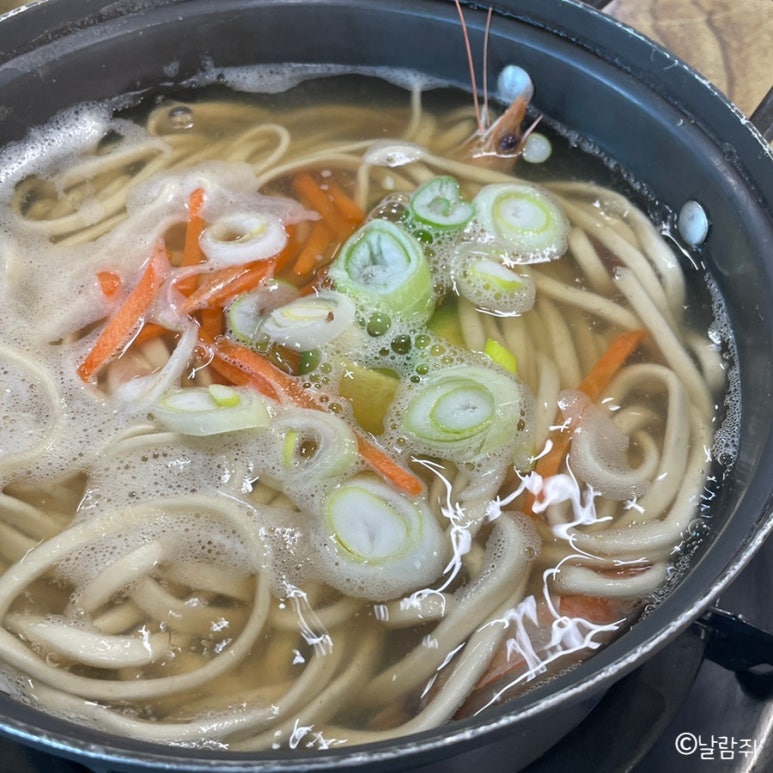 순천만우리밀해물칼국수 이미지