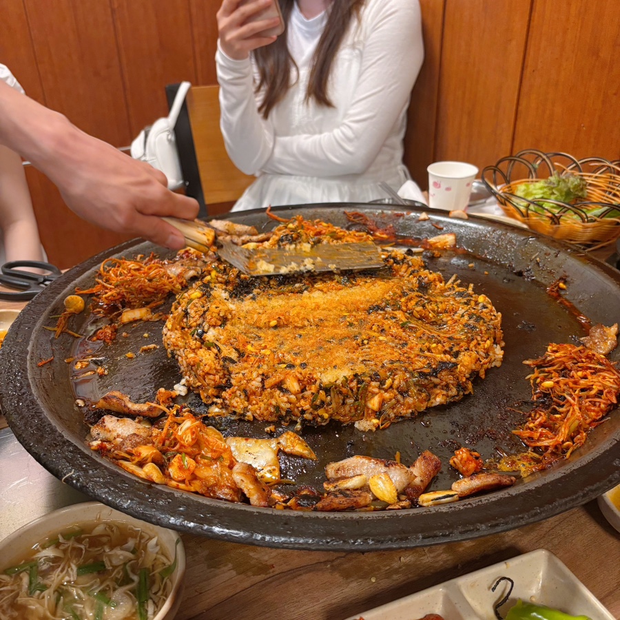 돼지꿈꾸던날 이미지